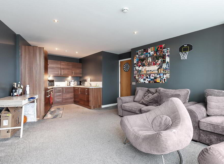 Apartment 22.06 The Obel 62 Donegall Quay, Belfast, BT1 3NJ