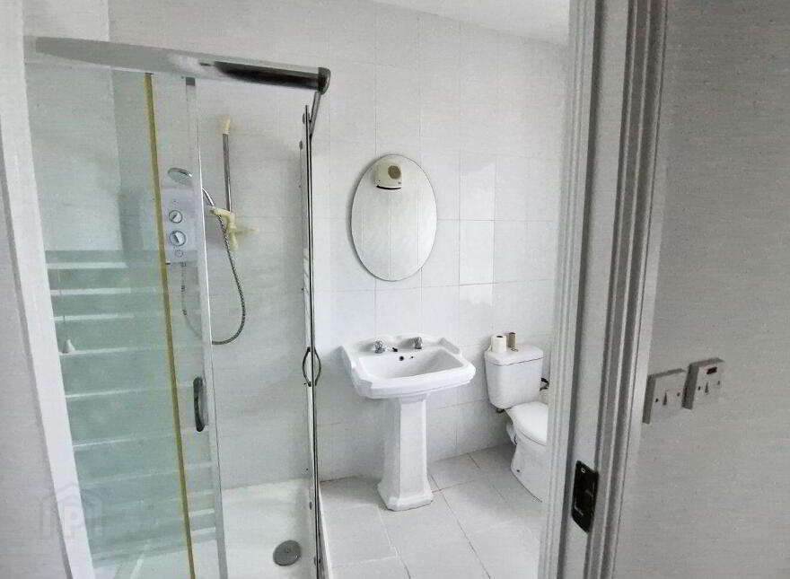 Bridge Street, Swinford, F12ET72