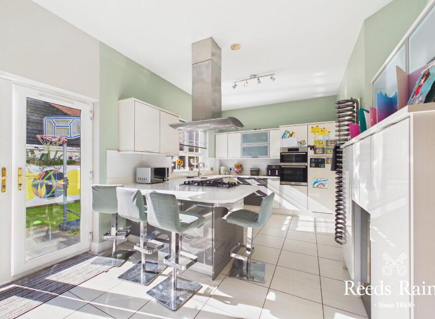 33 Linen Green, Lisburn, BT28 3NZ
