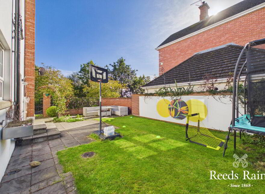 33 Linen Green, Lisburn, BT28 3NZ