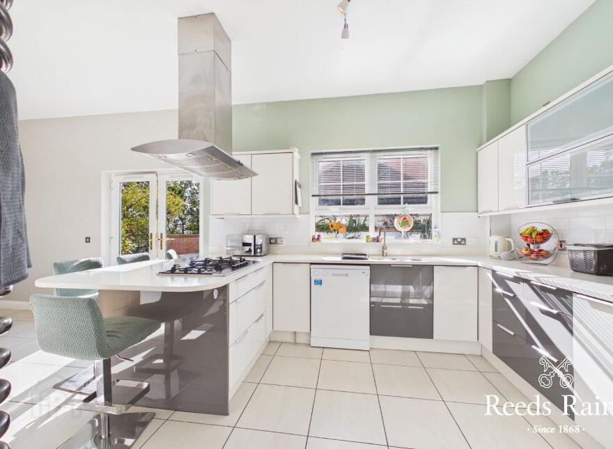 33 Linen Green, Lisburn, BT28 3NZ