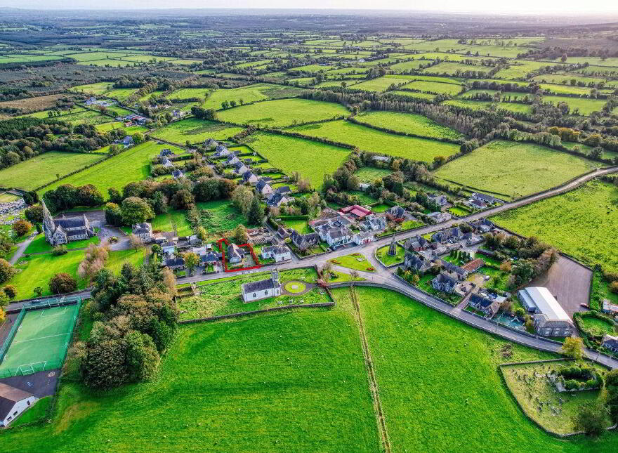 Ardagh Village, Ardagh, N39RX73