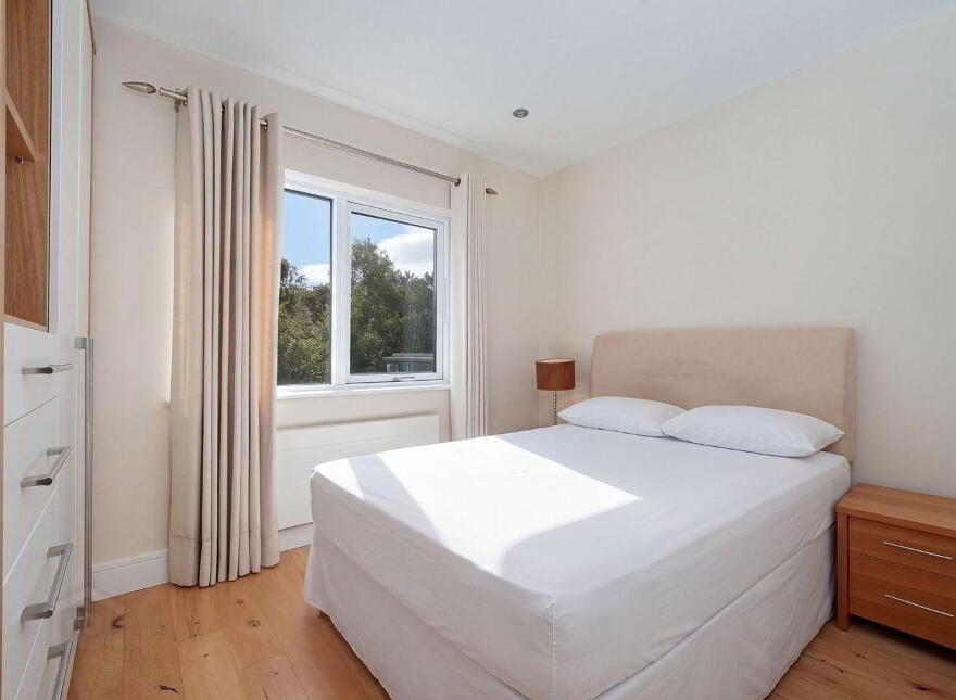 Apt 76, Wyckham Point, Wyckham Way, Ballinteer, Ballinteer, D16T652