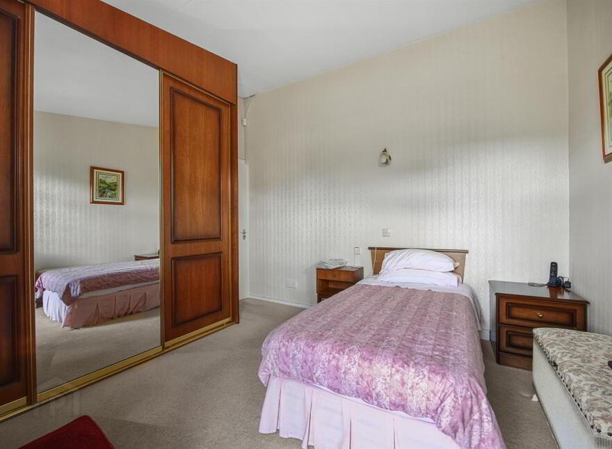 1 Bridge Park, Templepatrick, BT39 0AE
