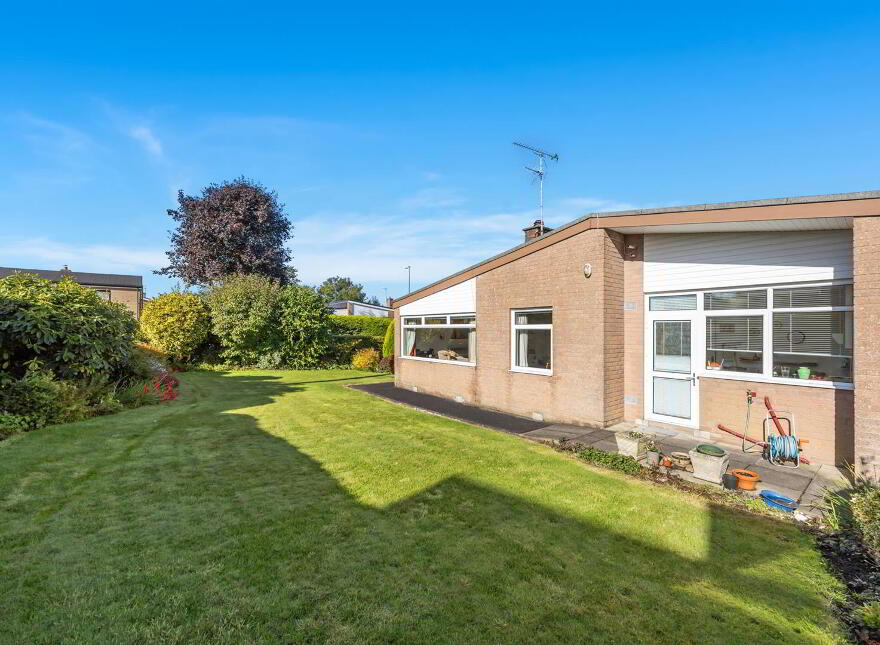 1 Bridge Park, Templepatrick, BT39 0AE