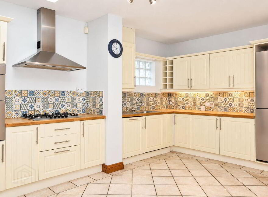 38 The Rise, Kingswood Heights, Kilnamanagh, Kilnamanagh, D24HW2A