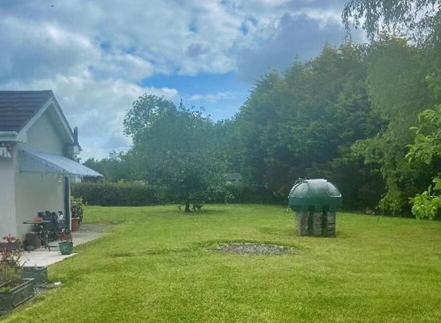 Lakeview, Currow, V93NW25
