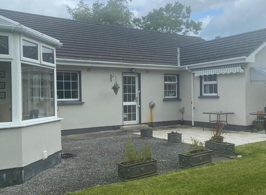 Lakeview, Currow, V93NW25