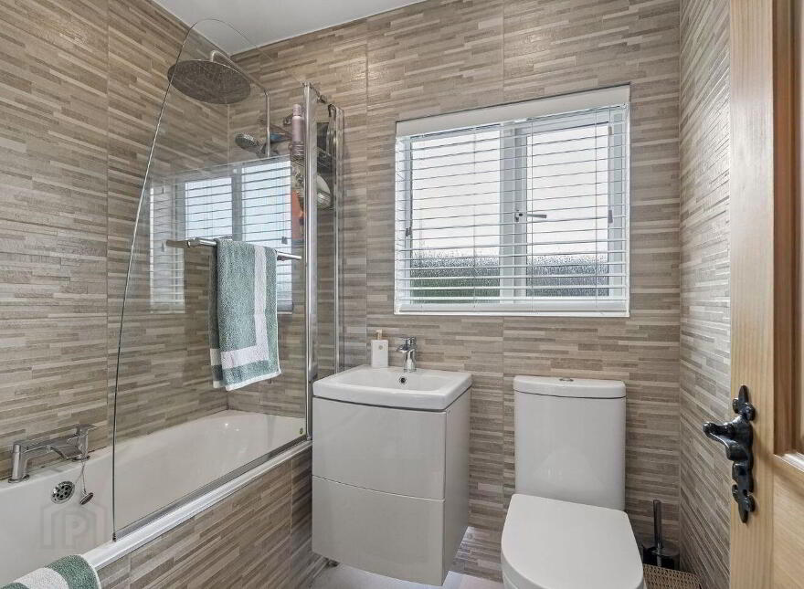 12 Saint Peter's Road, Walkinstown, D12C7N3