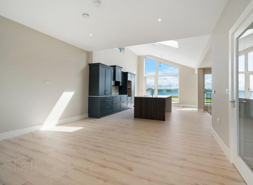 The Lookout, Gort Road, Loughrea, H62TN50
