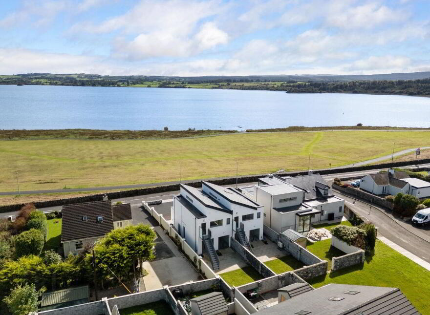 The Lookout, Gort Road, Loughrea, H62TN50