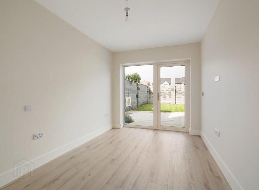 The Lookout, Gort Road, Loughrea, H62TN50