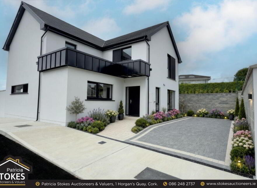 1 Tara, Kinsale, P17CF80 photo
