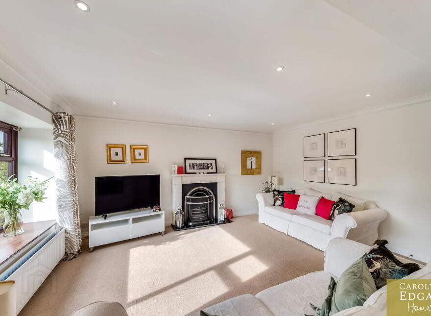 4 Riverside Avenue, Bangor, BT20 4RX