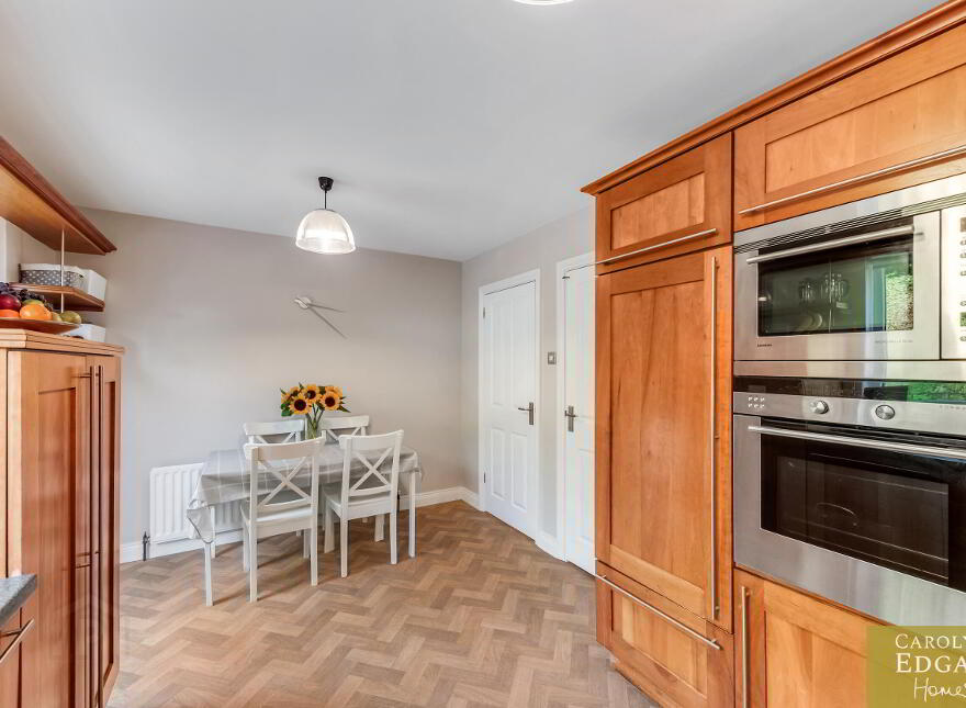 4 Riverside Avenue, Bangor, BT20 4RX