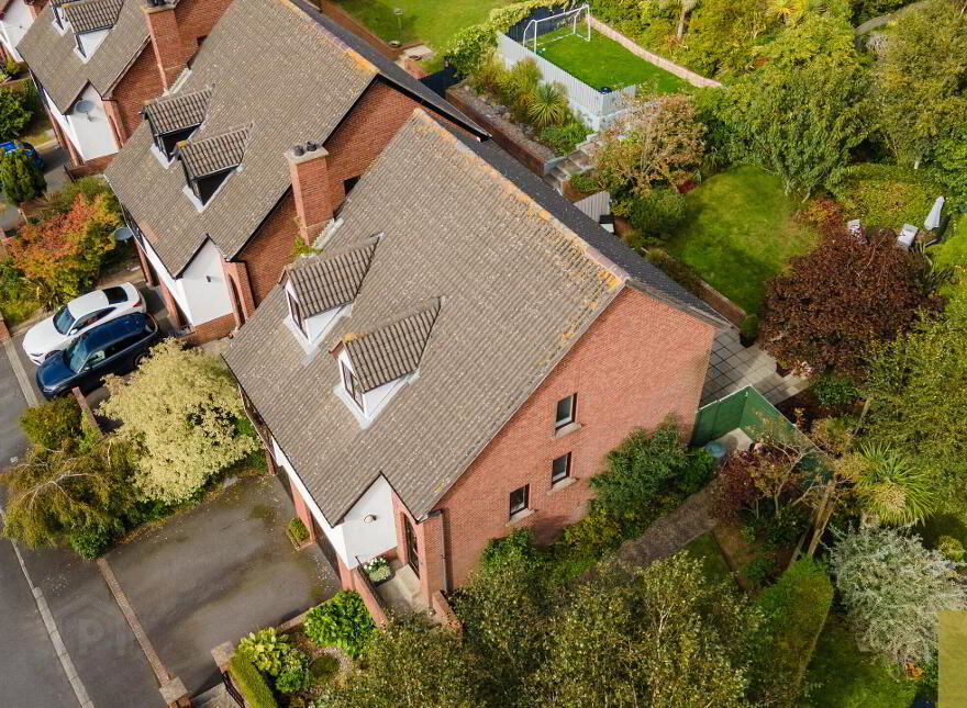 4 Riverside Avenue, Bangor, BT20 4RX