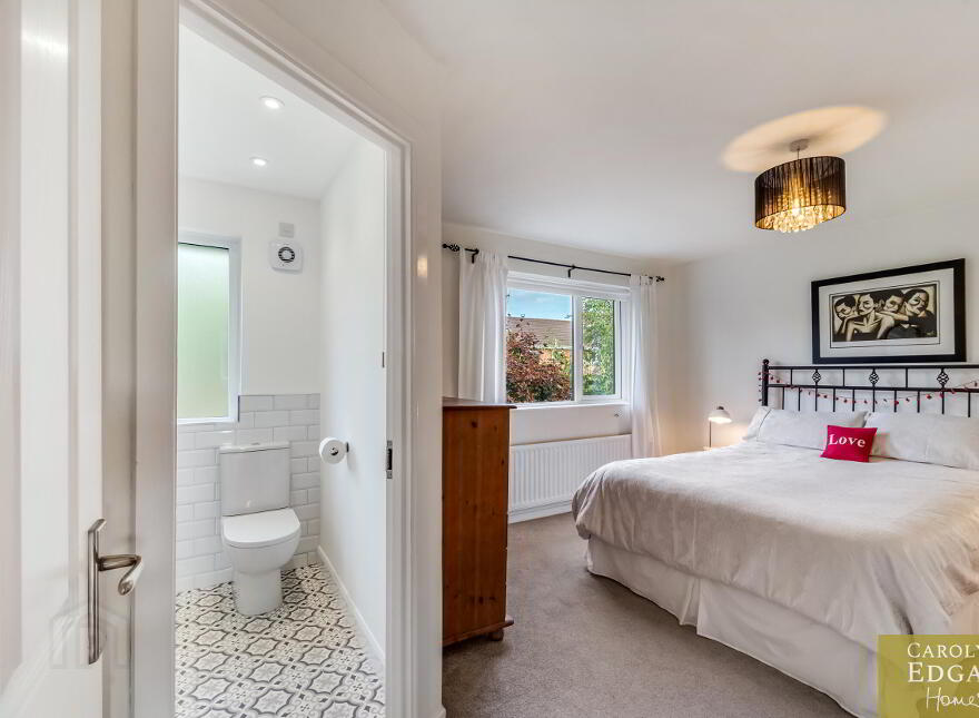 4 Riverside Avenue, Bangor, BT20 4RX