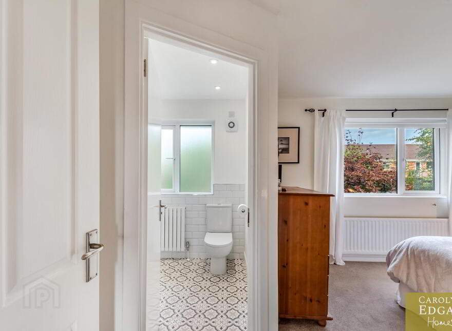 4 Riverside Avenue, Bangor, BT20 4RX