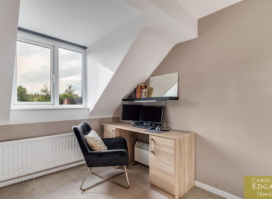 4 Riverside Avenue, Bangor, BT20 4RX