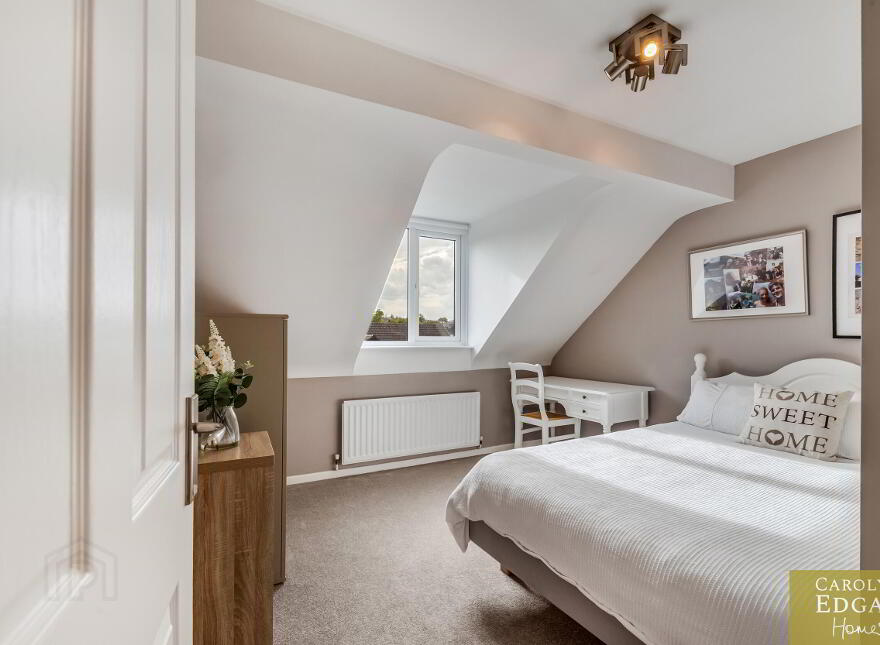 4 Riverside Avenue, Bangor, BT20 4RX