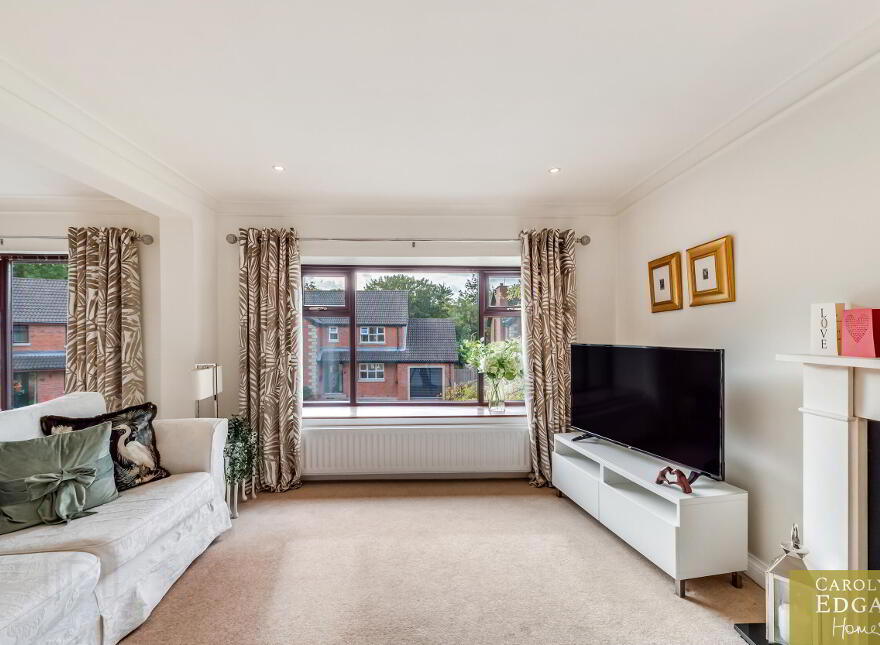 4 Riverside Avenue, Bangor, BT20 4RX