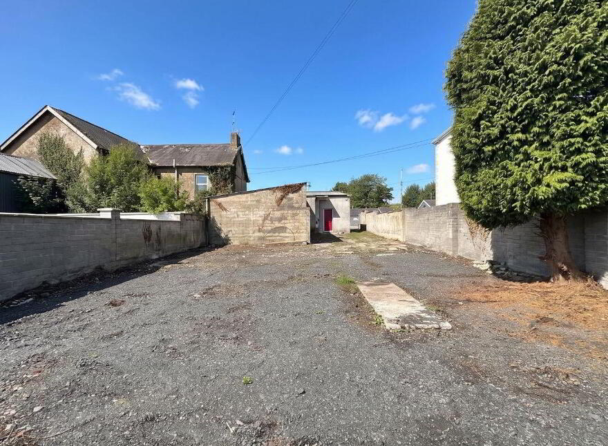 Lower Fermanagh Street, Clones, H23V205