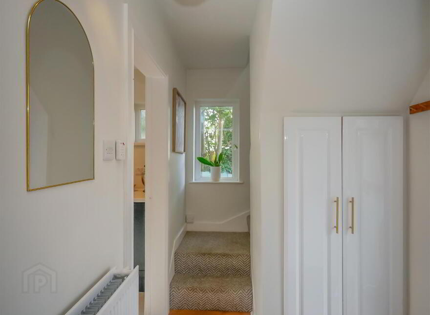 1 Chesham Gardens, Off Ardenlee Avenue, Belfast, BT6 8GX