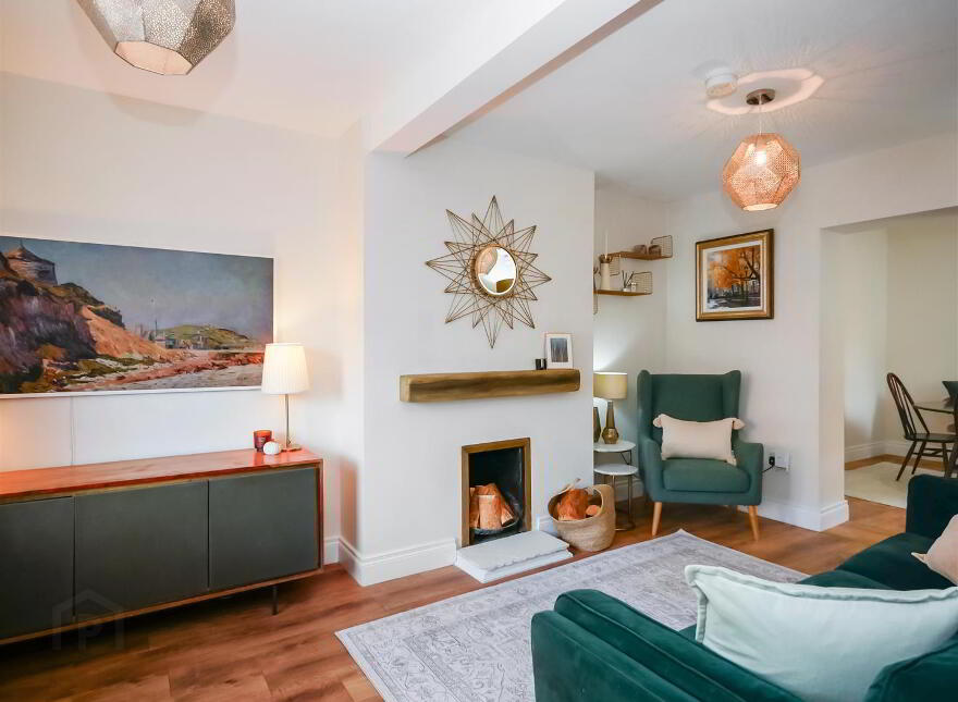1 Chesham Gardens, Off Ardenlee Avenue, Belfast, BT6 8GX