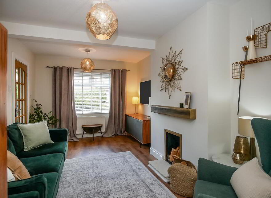 1 Chesham Gardens, Off Ardenlee Avenue, Belfast, BT6 8GX