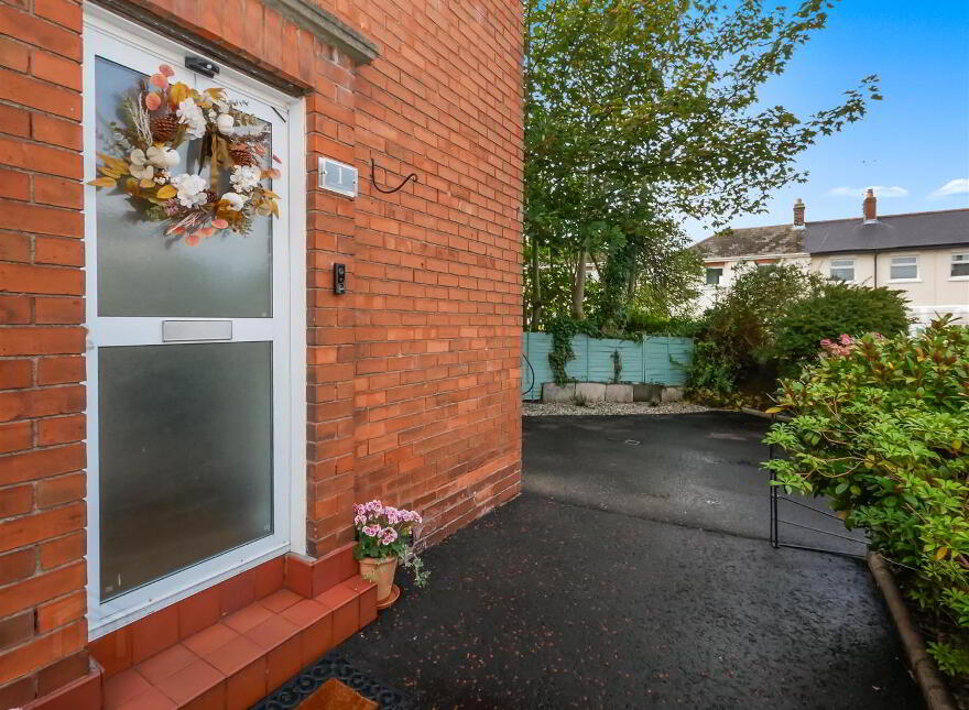 1 Chesham Gardens, Off Ardenlee Avenue, Belfast, BT6 8GX