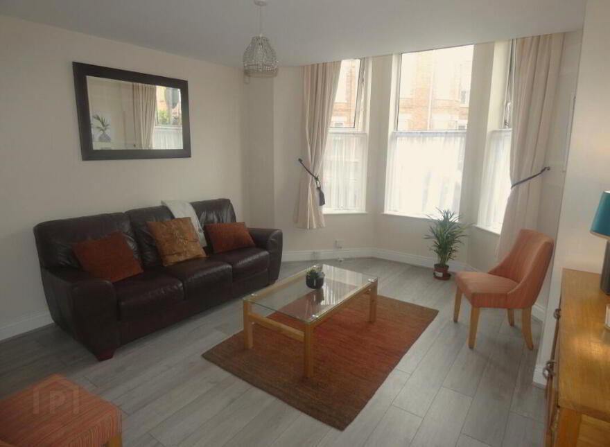 Apt 1, 32 Malone Avenue, Belfast, BT9 6ER