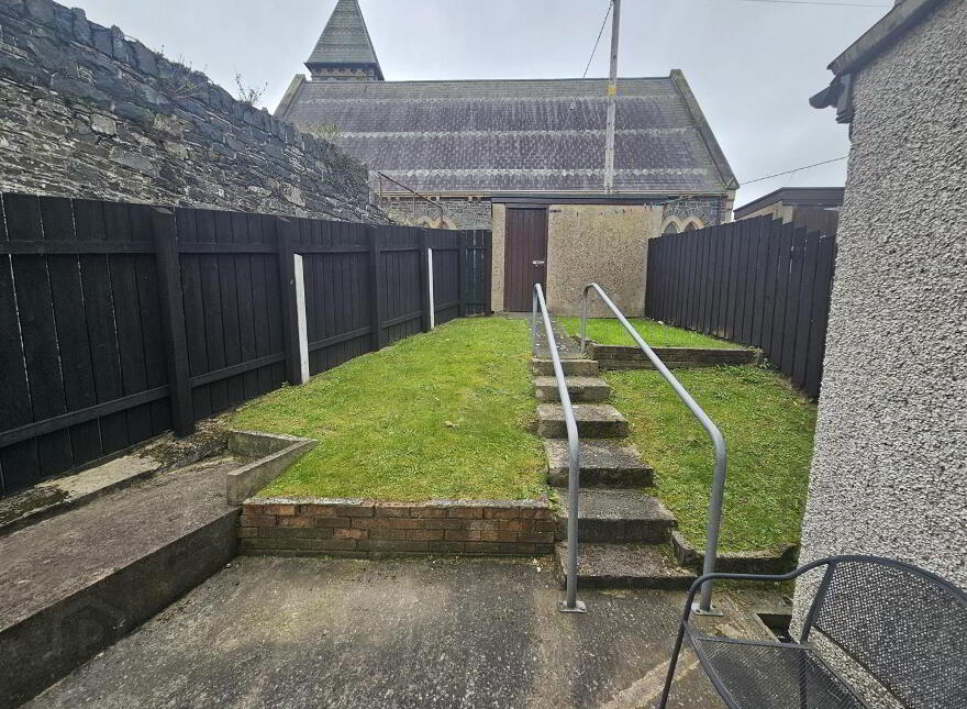 8 Mary Street, Crossgar, Downpatrick, BT30 9DG