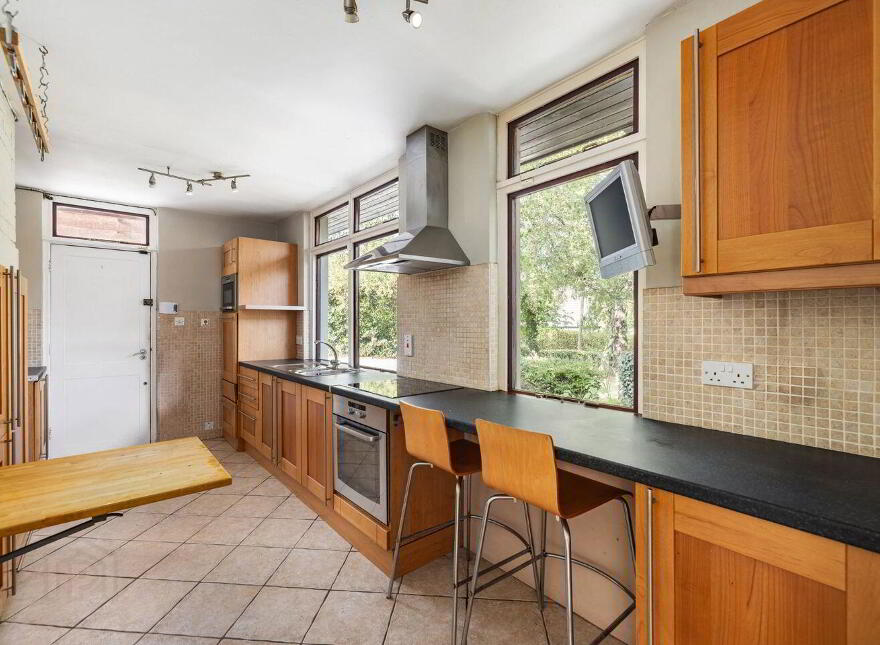 Actonville, Ballybawn Lower, Kilmacanogue, A98W104