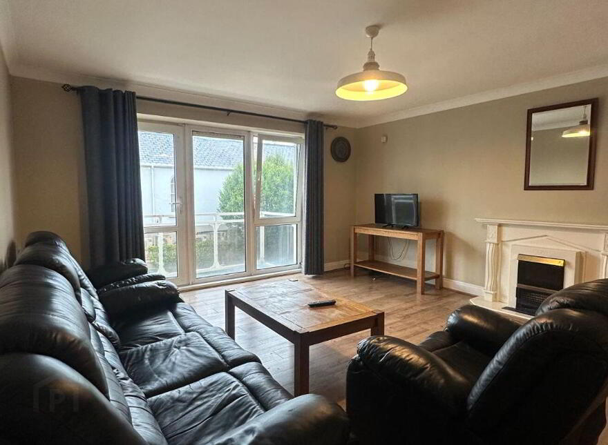 Apartment, F3 Edward Court, Edward Street, Tralee, V92FV59