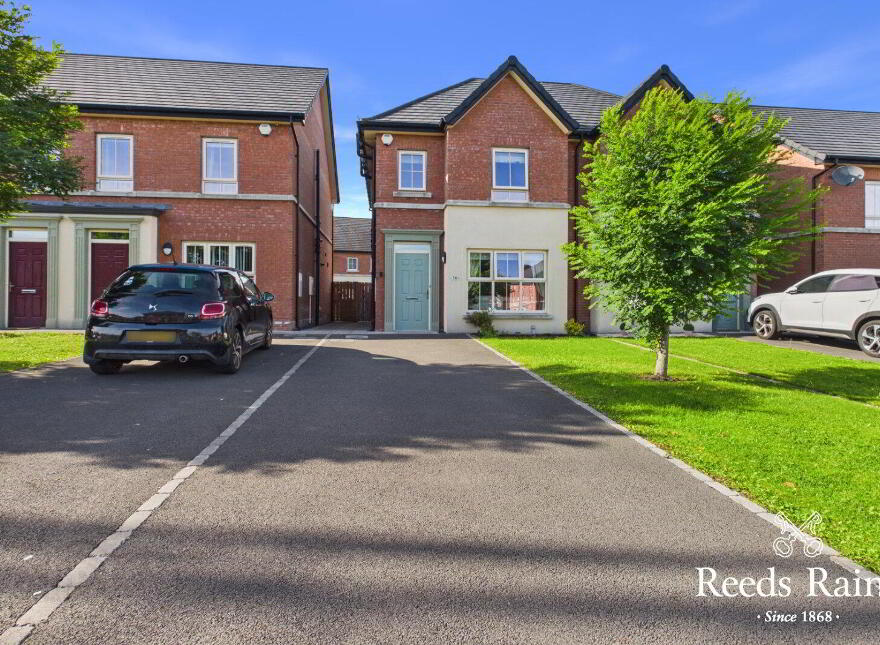 16 Lynn Hall Grove, Bangor, BT19 1LT