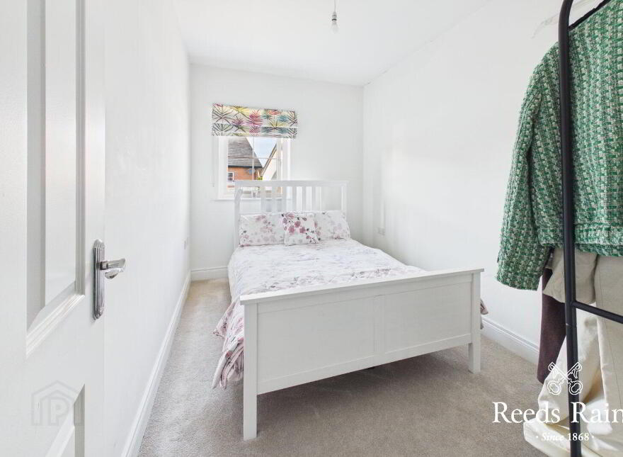 16 Lynn Hall Grove, Bangor, BT19 1LT