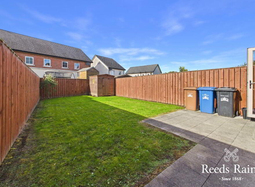 16 Lynn Hall Grove, Bangor, BT19 1LT