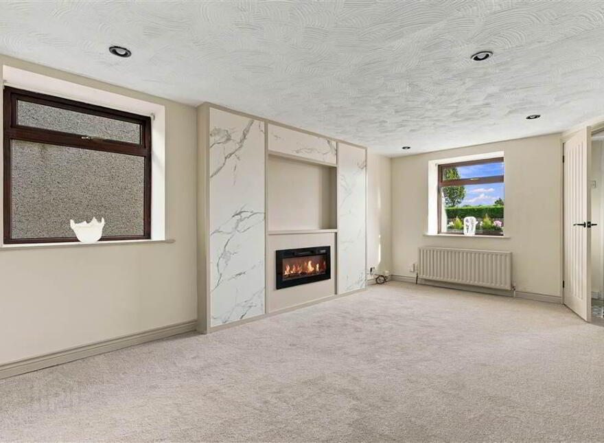 5 Mill Row, Broughshane, Ballymena, BT42 4JB