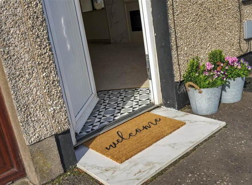 5 Mill Row, Broughshane, Ballymena, BT42 4JB