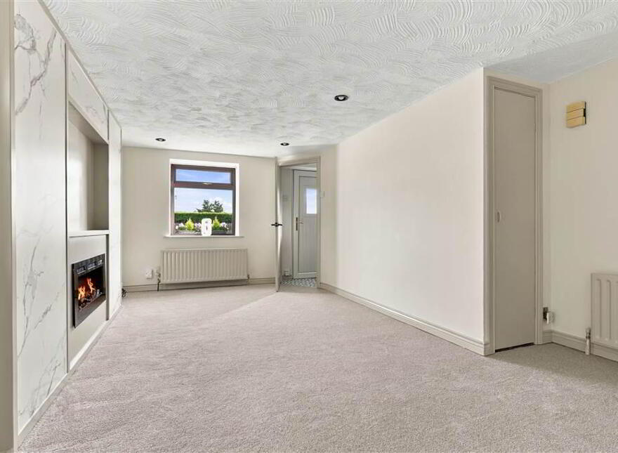 5 Mill Row, Broughshane, Ballymena, BT42 4JB