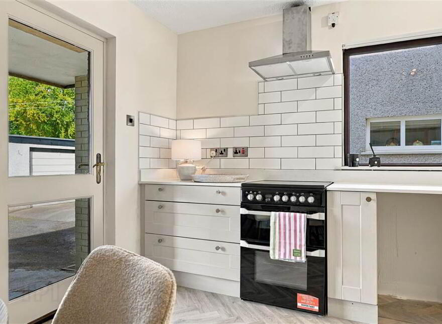 5 Mill Row, Broughshane, Ballymena, BT42 4JB