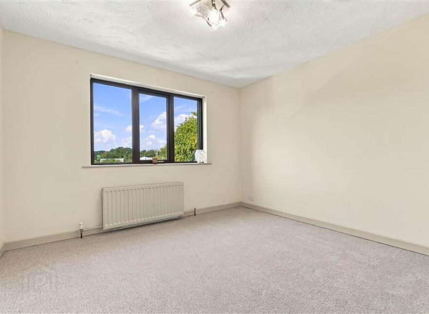 5 Mill Row, Broughshane, Ballymena, BT42 4JB