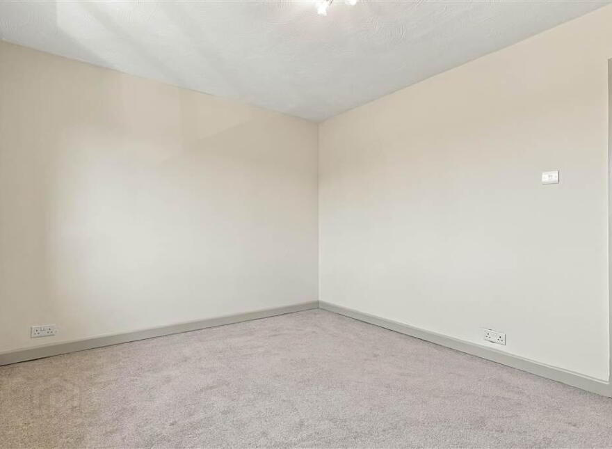 5 Mill Row, Broughshane, Ballymena, BT42 4JB