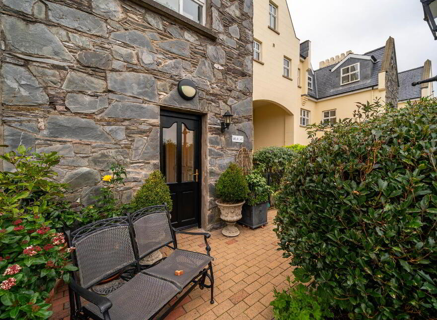 42 Groomsport House Road, Groomsport, BT19 6GH