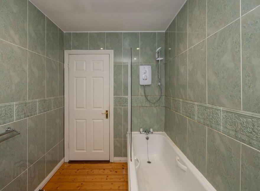 11 Glasslynn, Parnell Street, Bandon, P72X068