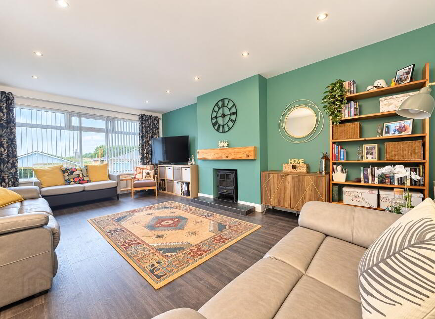 30 Prospect Heights, Carrickfergus, BT38 8QY photo 3