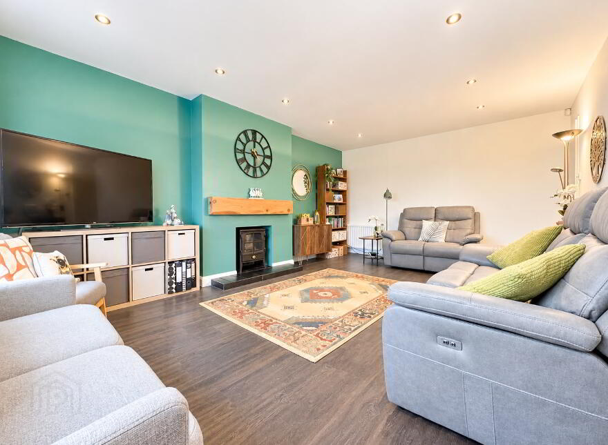 30 Prospect Heights, Carrickfergus, BT38 8QY