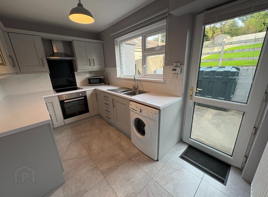 6 Ardpatrick Avenue, Downpatrick, BT30 6JF