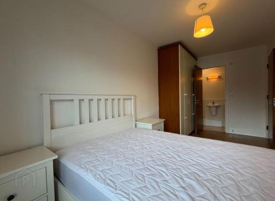 Eden Gate, Delgany, A63FY99