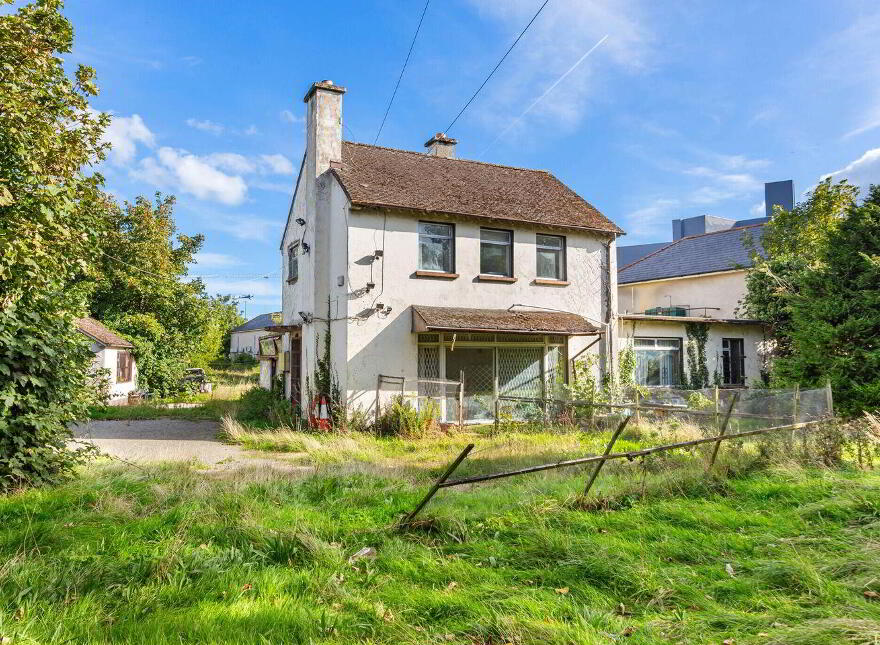Manresa, Old Naas Road, Dublin 12, D12XR82